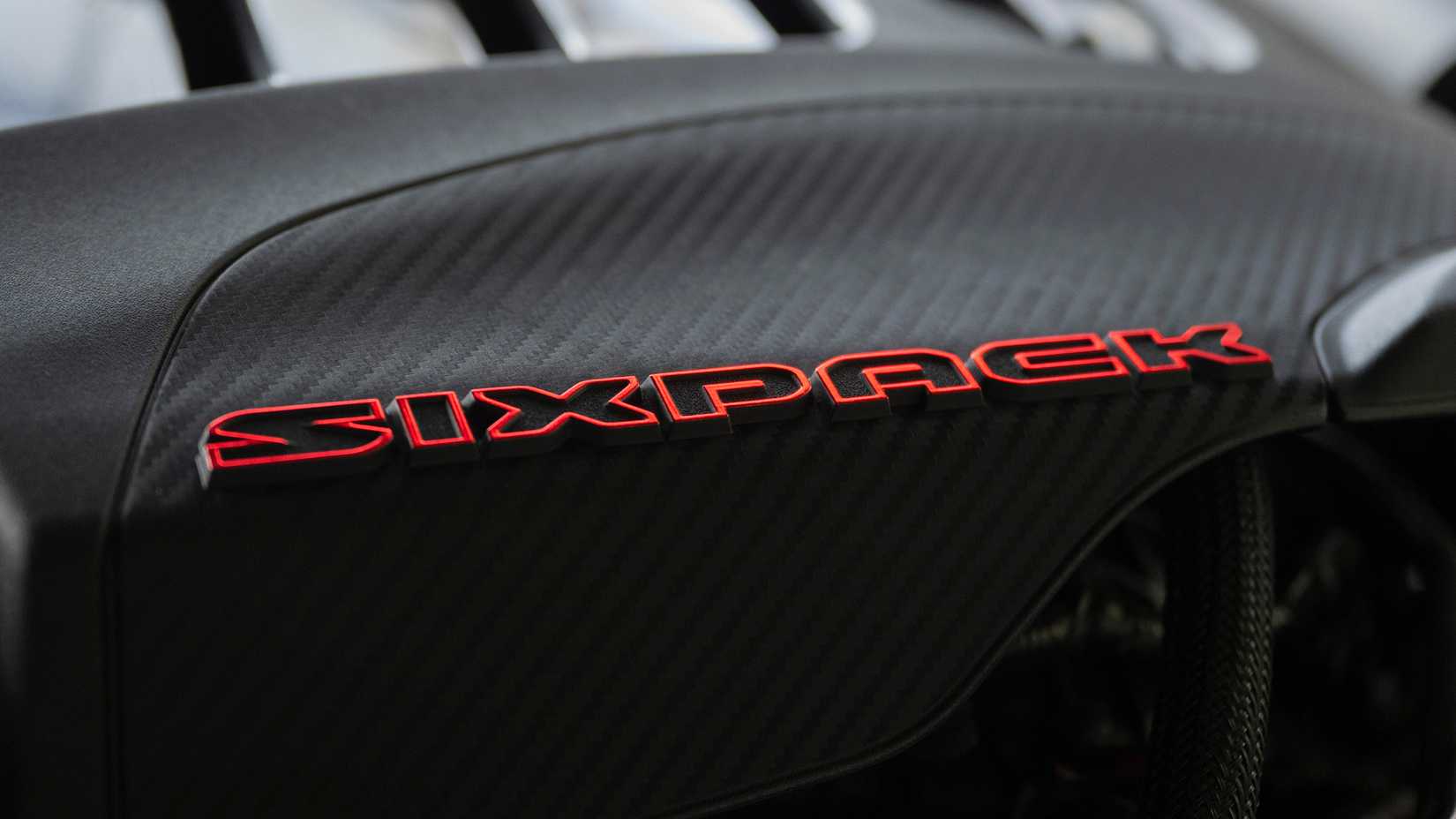 2026 Dodge Charger Scat Pack Sixpack engine cover