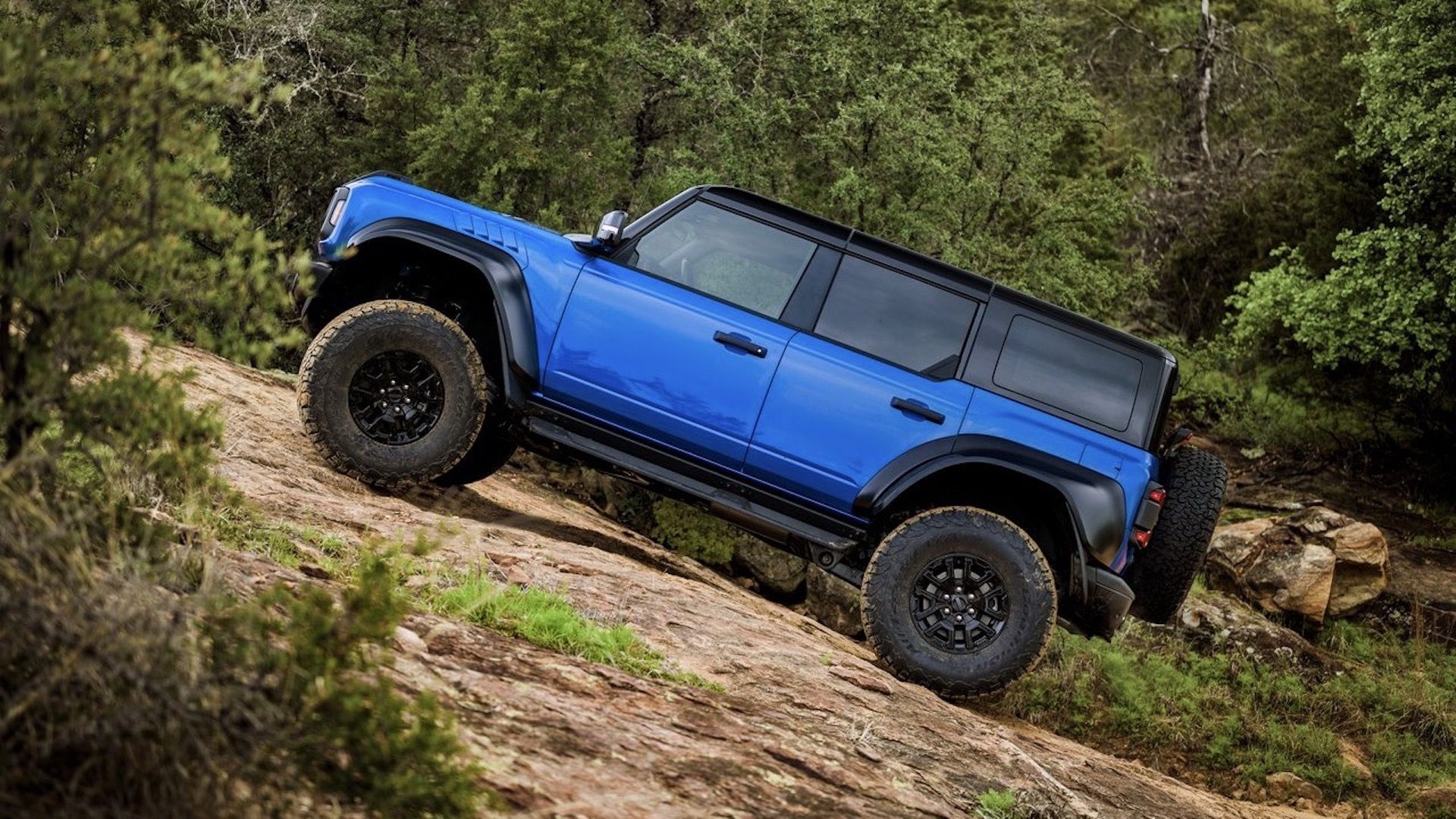 Ford Bronco Raptor 2025 года, вид сбоку