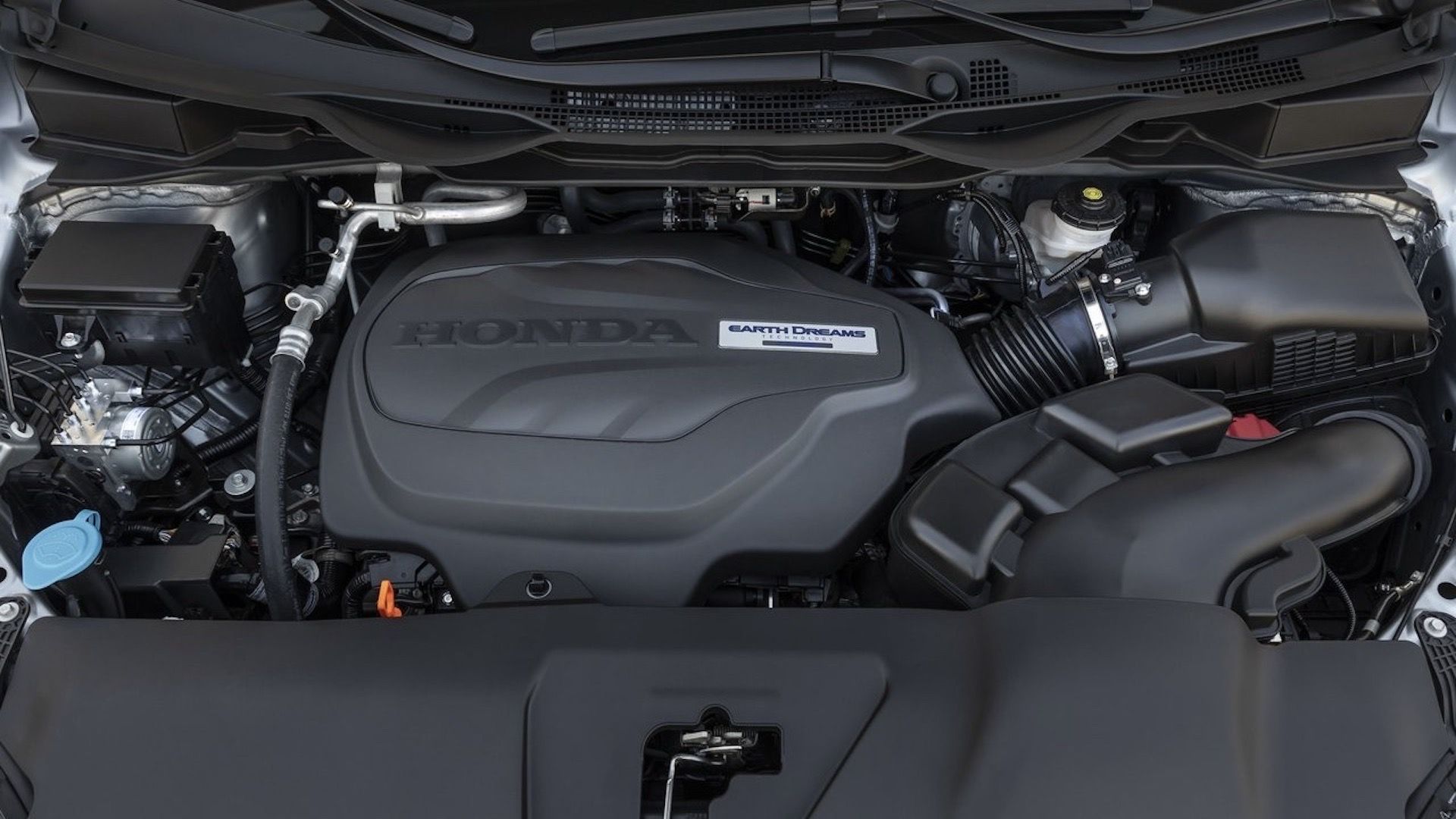 The 5 Most Powerful Engines Ever Put In A Minivan