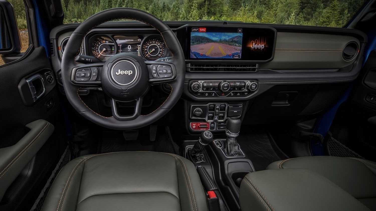 Интерьер Jeep Gladiator 2024 года