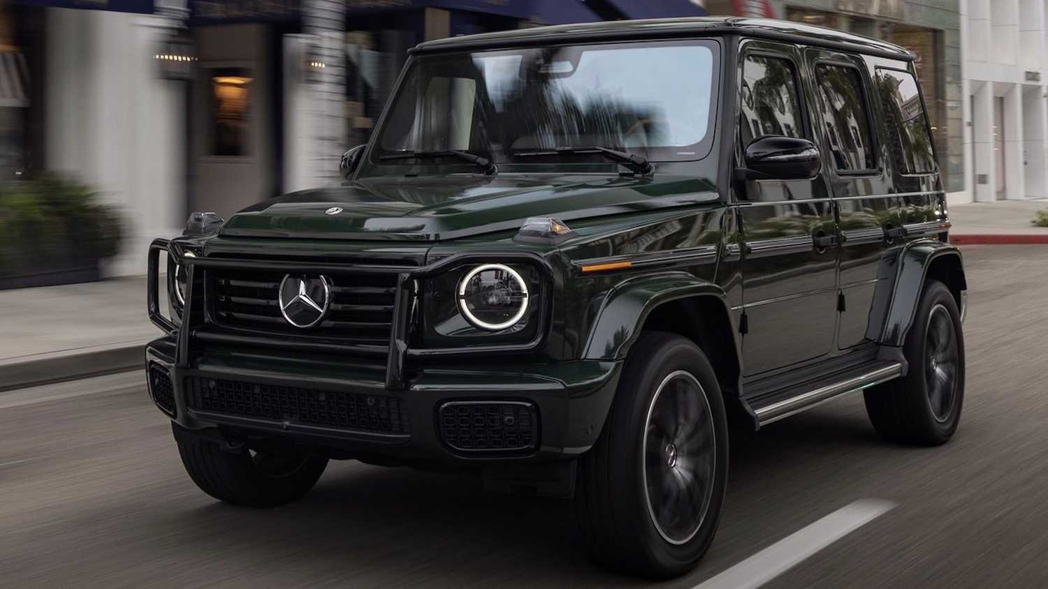 Mercedes-Benz G550 2025 года, вид спереди в три четверти