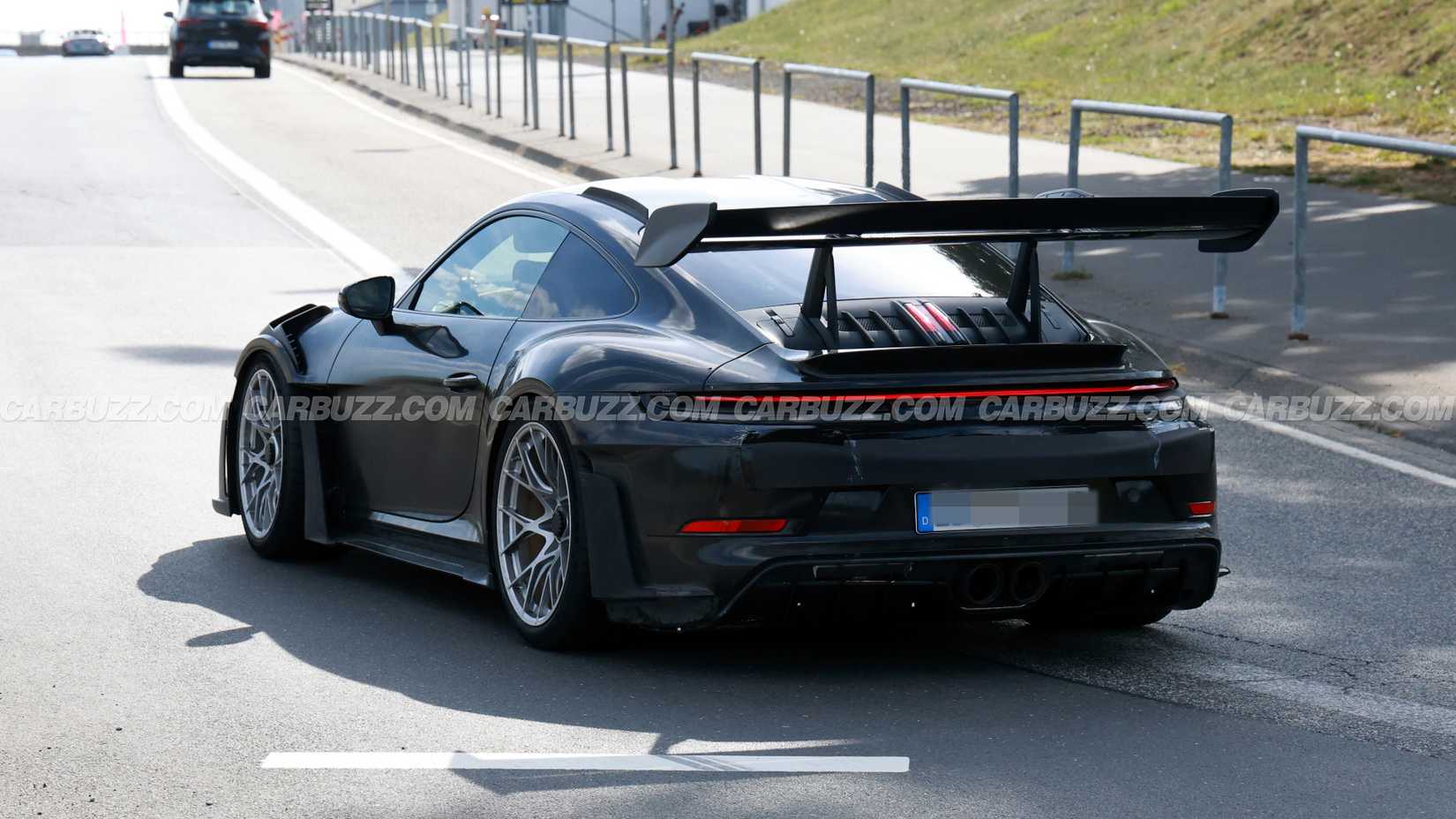 porsche-911-gt3-rs-facelift-spy-photo-4