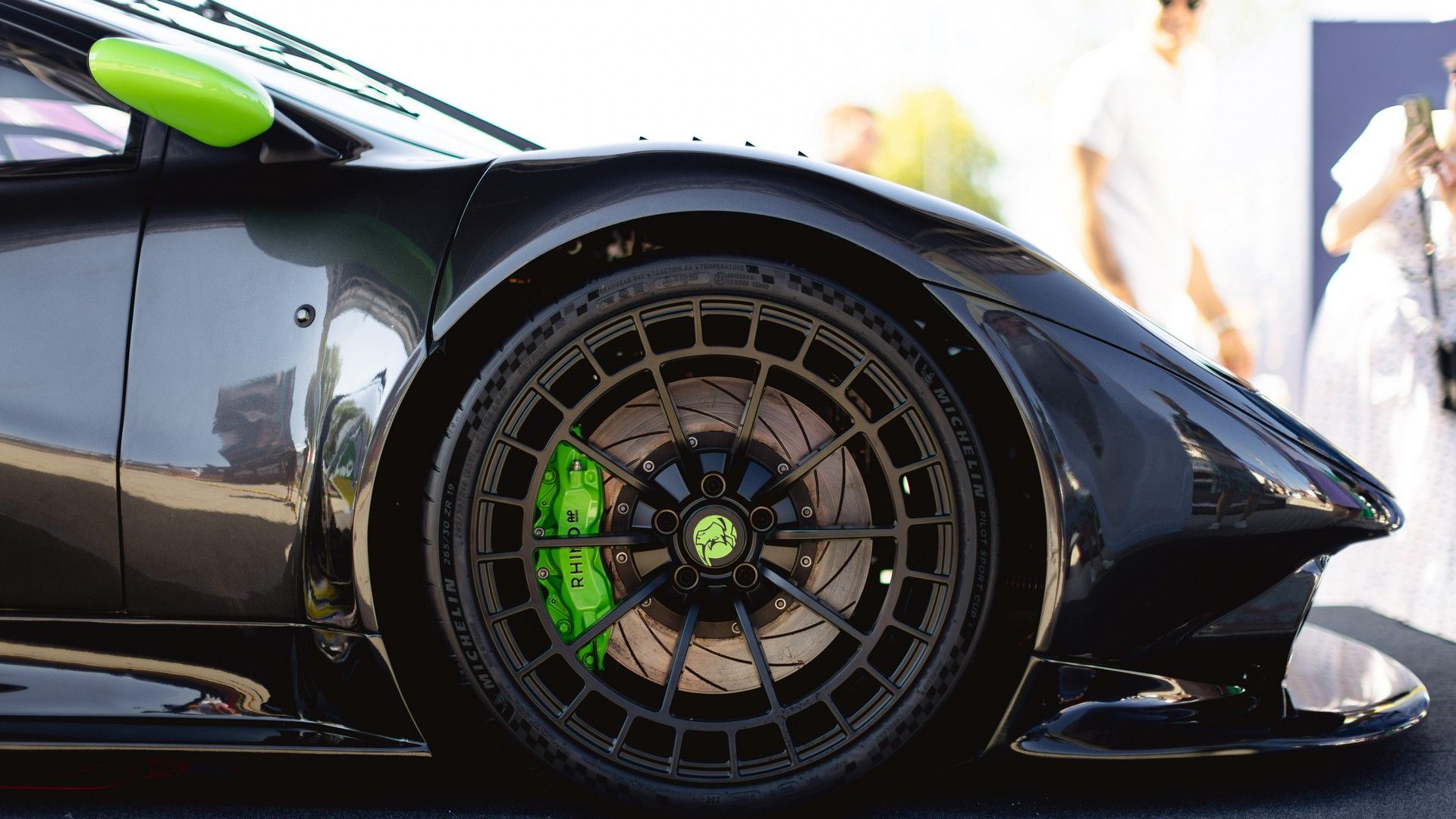 Rhino Racing RR01 Supercar Ready For Production, Now With Ford V8 Power
