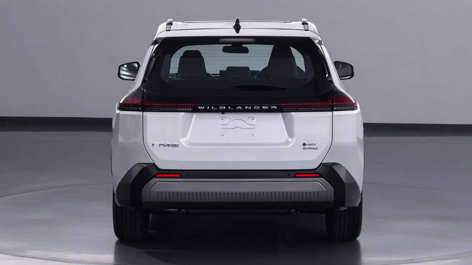Toyota RAV4 гибриды и Wildlander для Китая