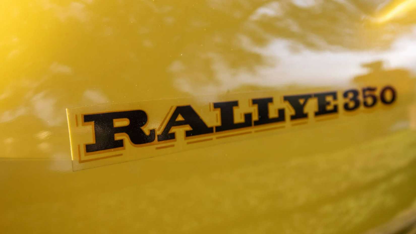 1970_oldsmobile_rallye_350_badge