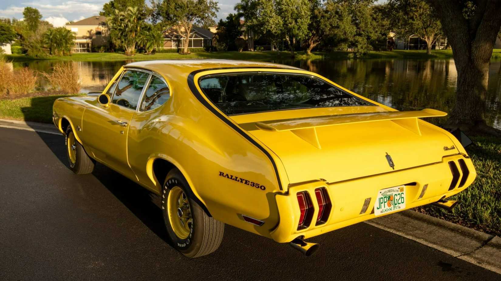 1970_oldsmobile_rallye_350_rear