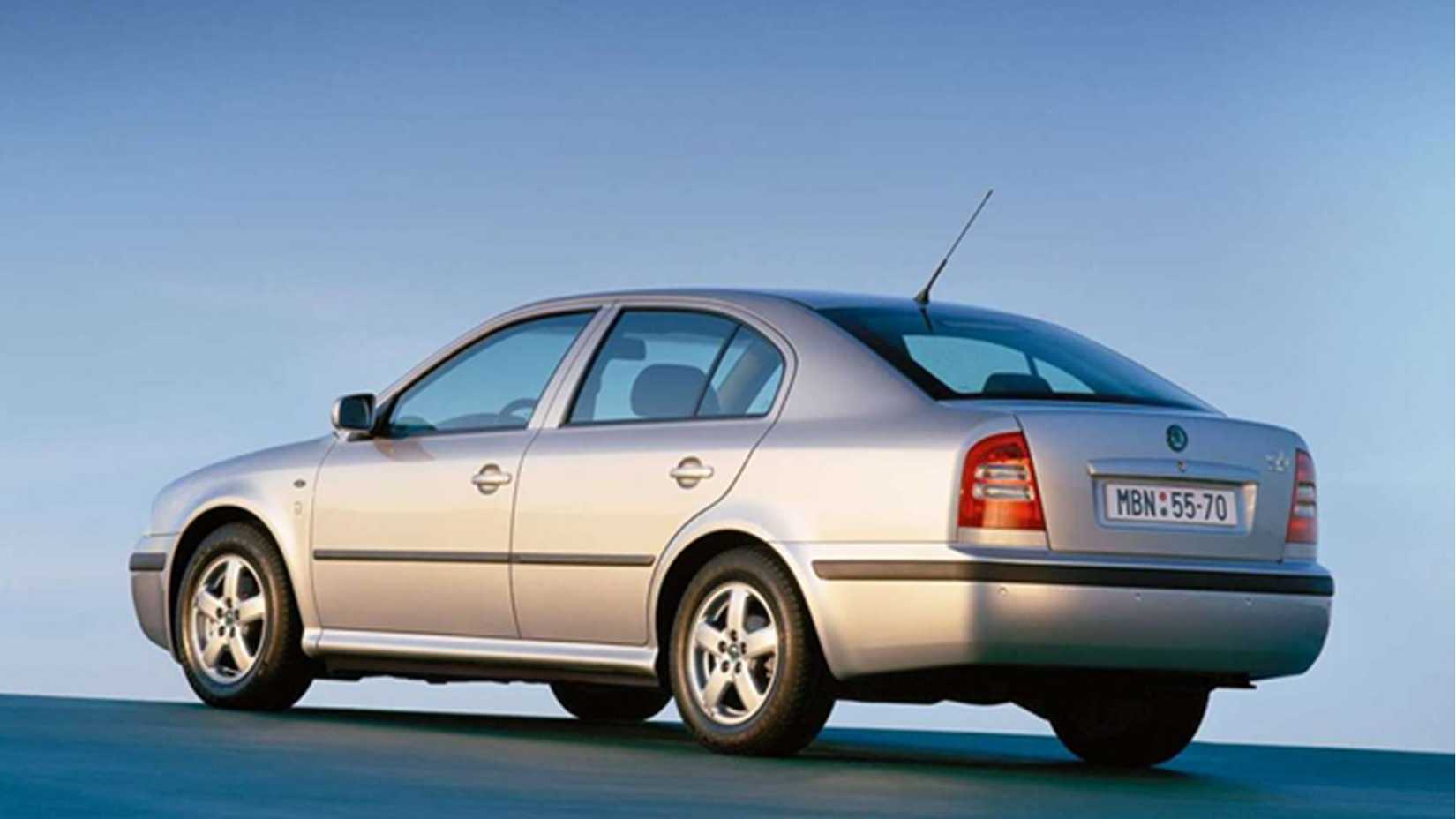 Silver 2001 Skoda Octavia rear