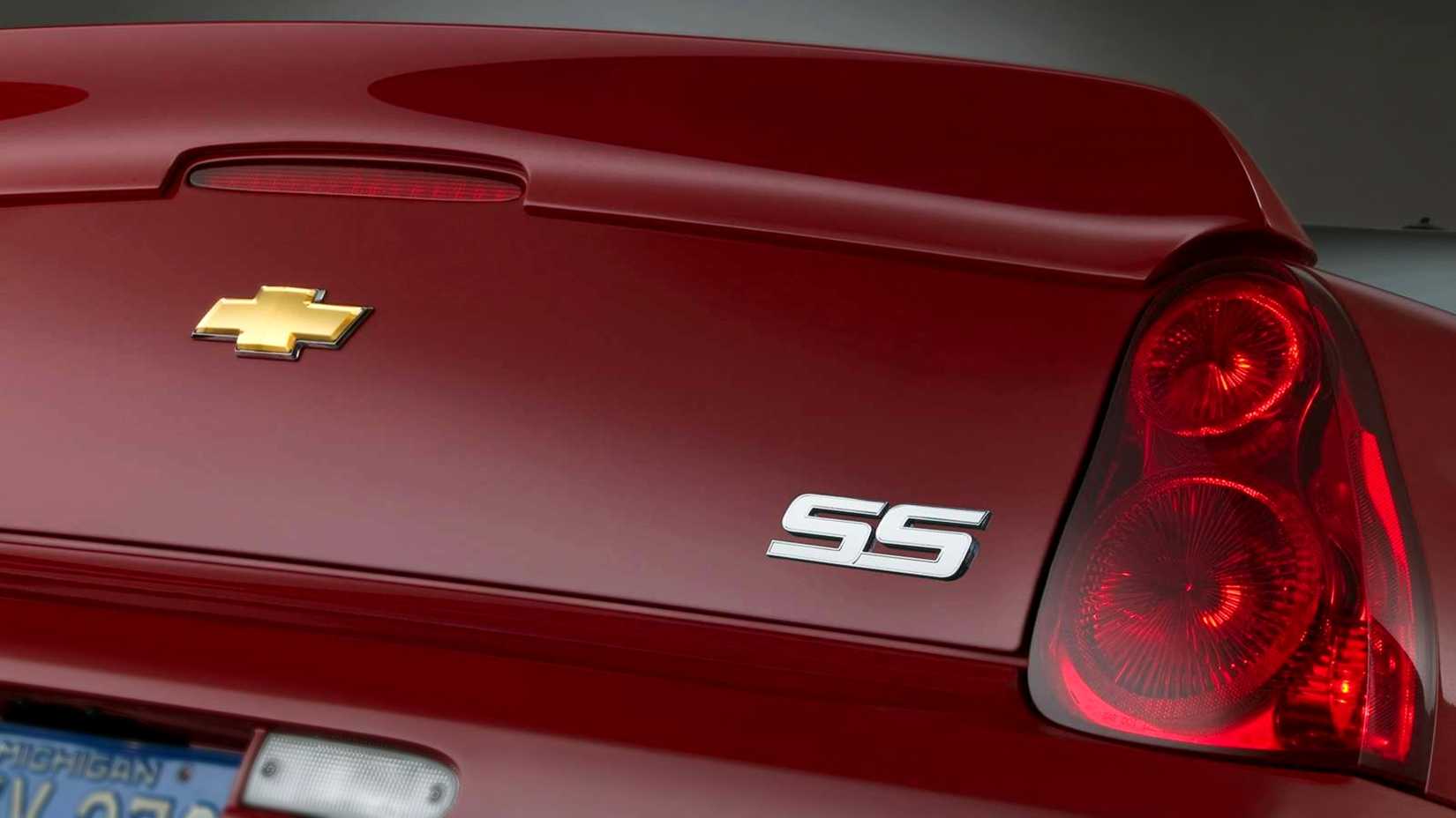The 2007 Chevy Monte Carlo Packs A Supercharged V8 For A Bargain Price ...