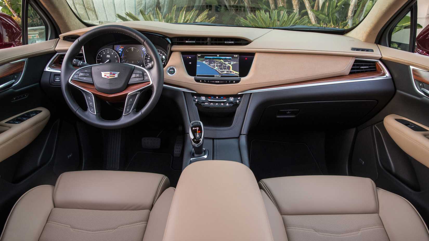 2019 Cadillac Xt5 Problems Wallpaper For Iphone