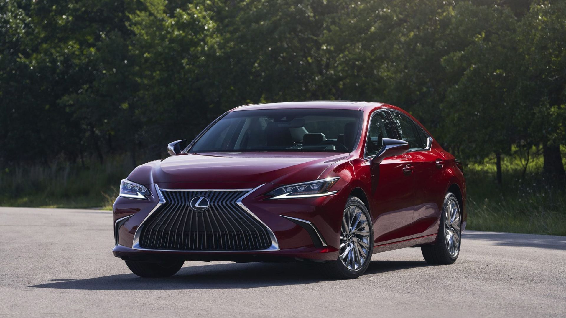 Largest Lexus Sedan Models Of The Last 10 Years
