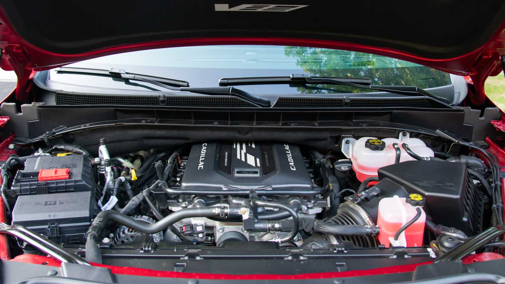 Flat-Plane V8 vs. Cross-Plane V8: Actual Differences Explained