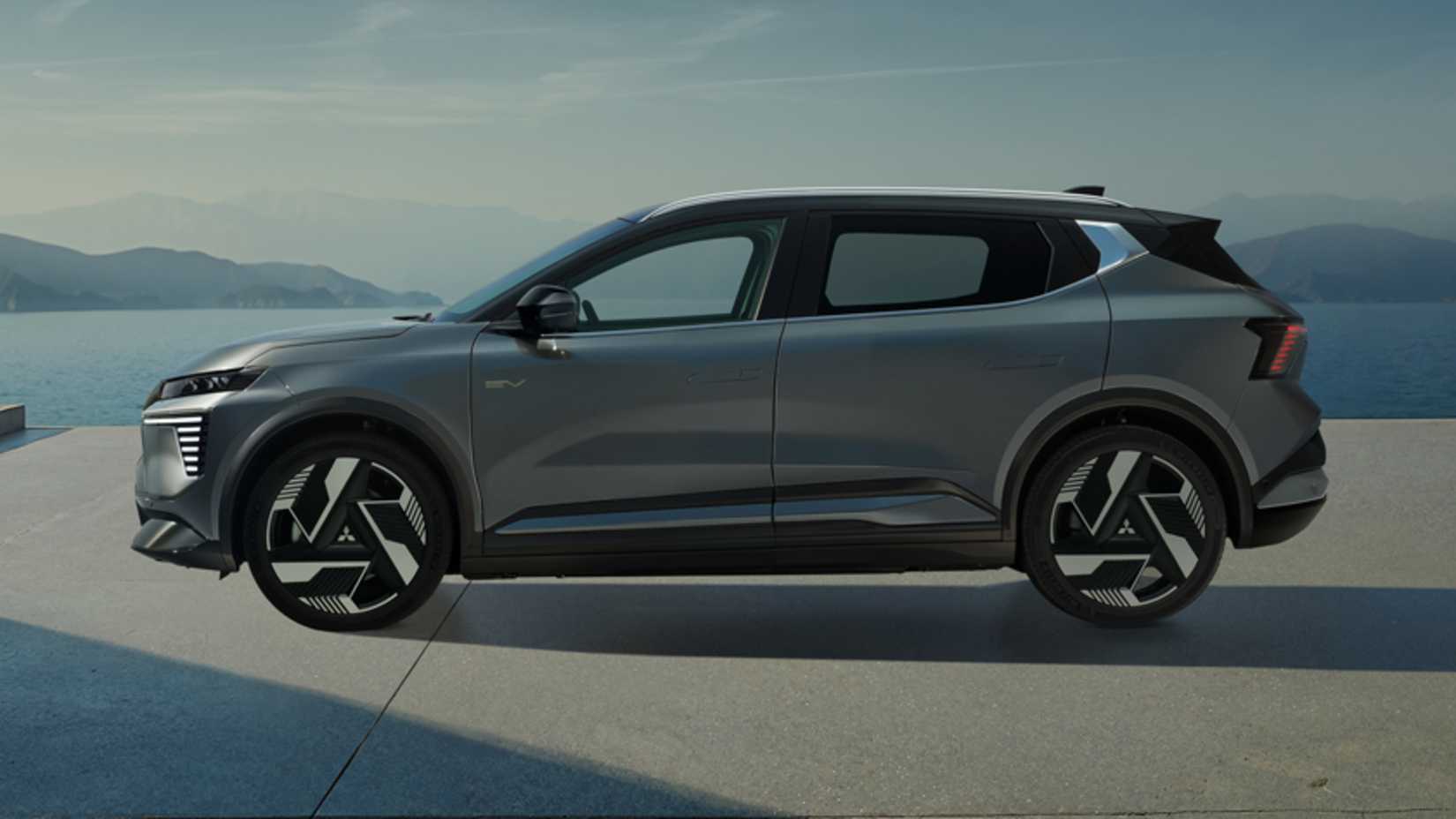 Mitsubishi Eclipse Cross EV новые технологии и дизайн
