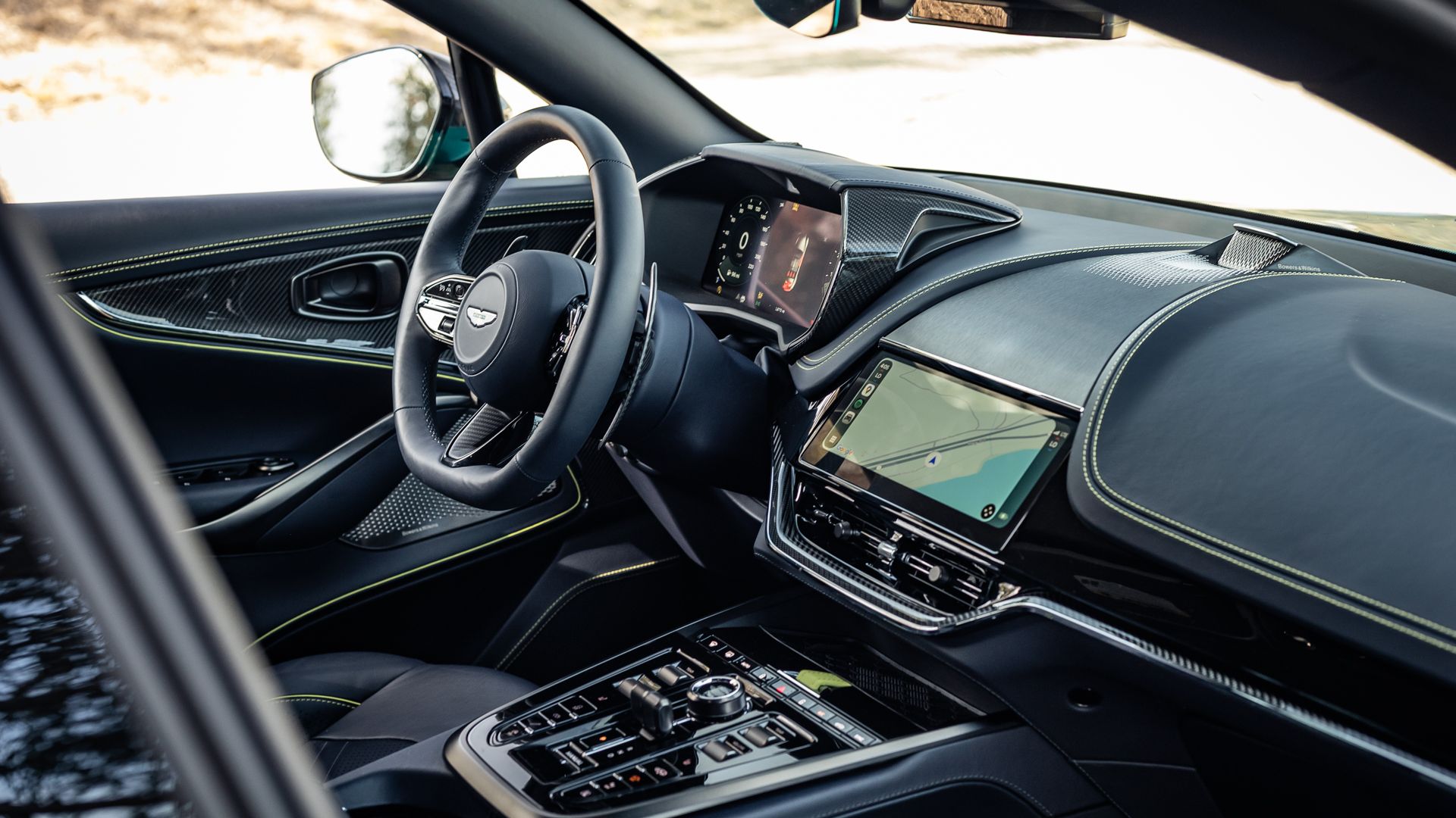 DBX S centre console retains physical buttons and knobs