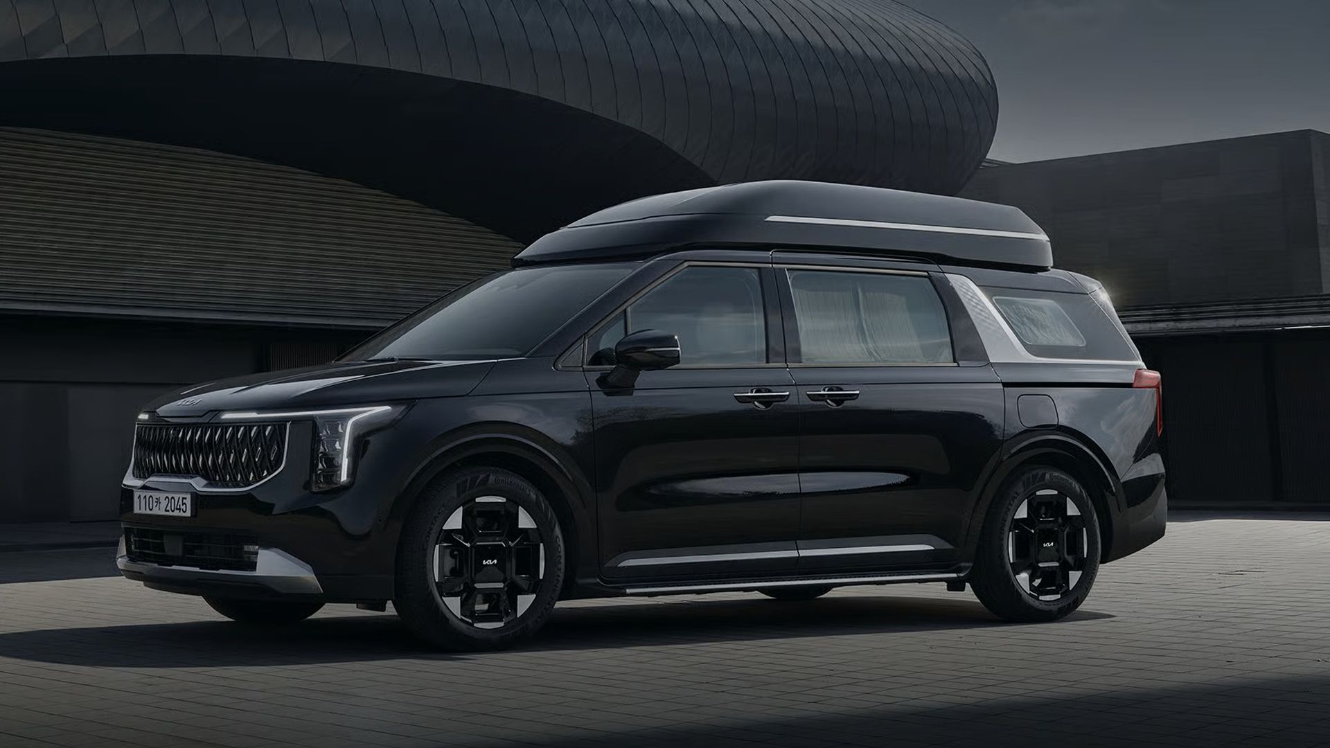 Kia's Hi Limousine Carnival Is A First-Class Van You Can't Get In America