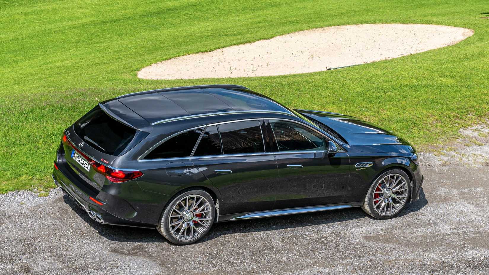 Mercedes-AMG E53 Hybrid Wagon 2026 для США