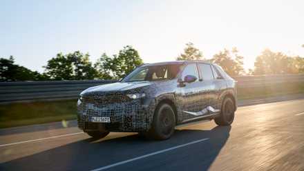 Avance del BMW iX5 Hydrogen 2028 en marcha