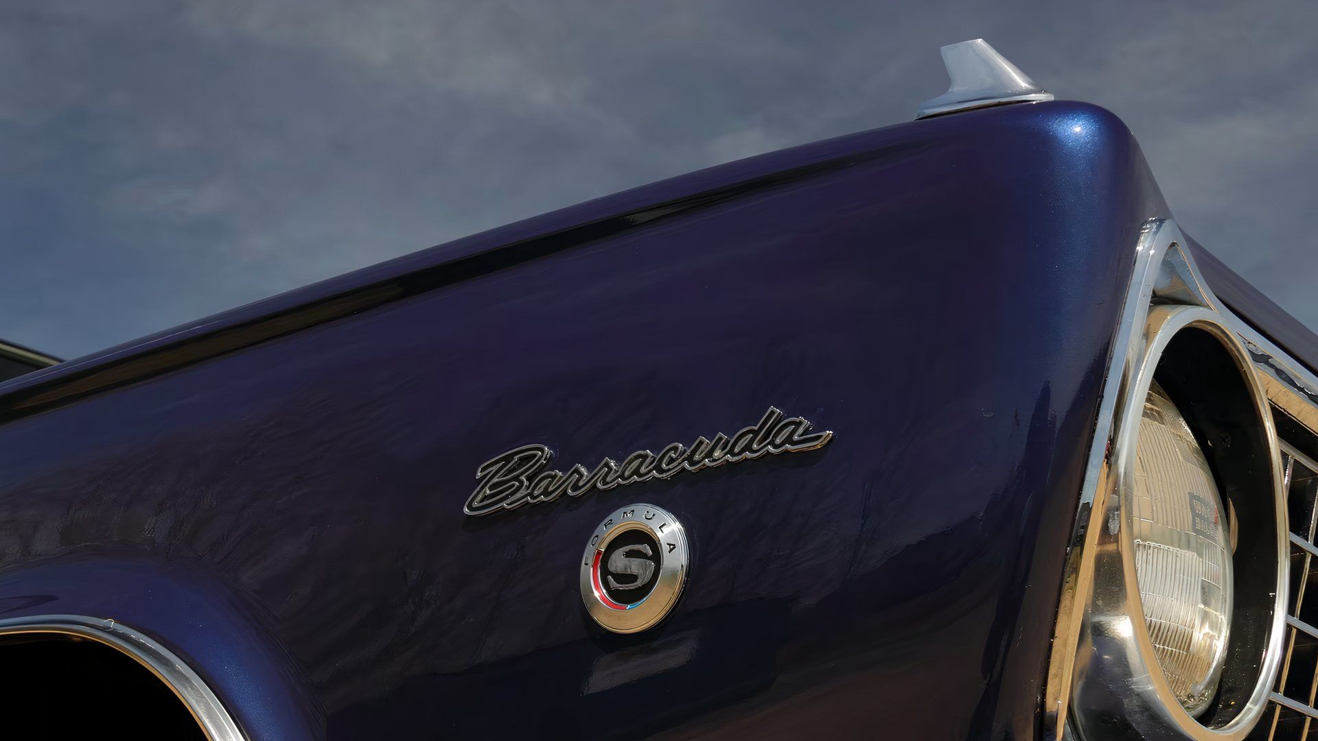Chrysler's Failed Mustang Rival Had One Of The Coolest Names In