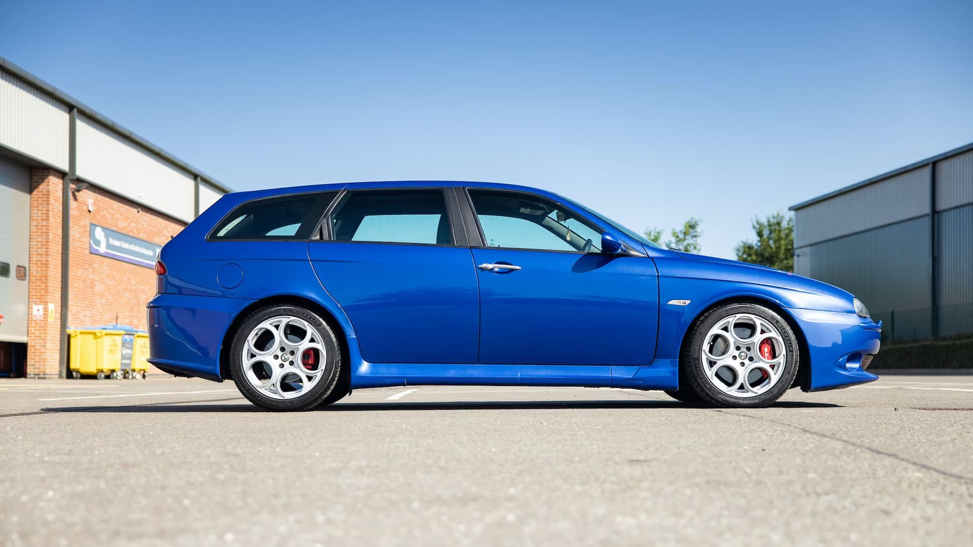 10 Iconic Performance Wagons That Stand the Test of Time