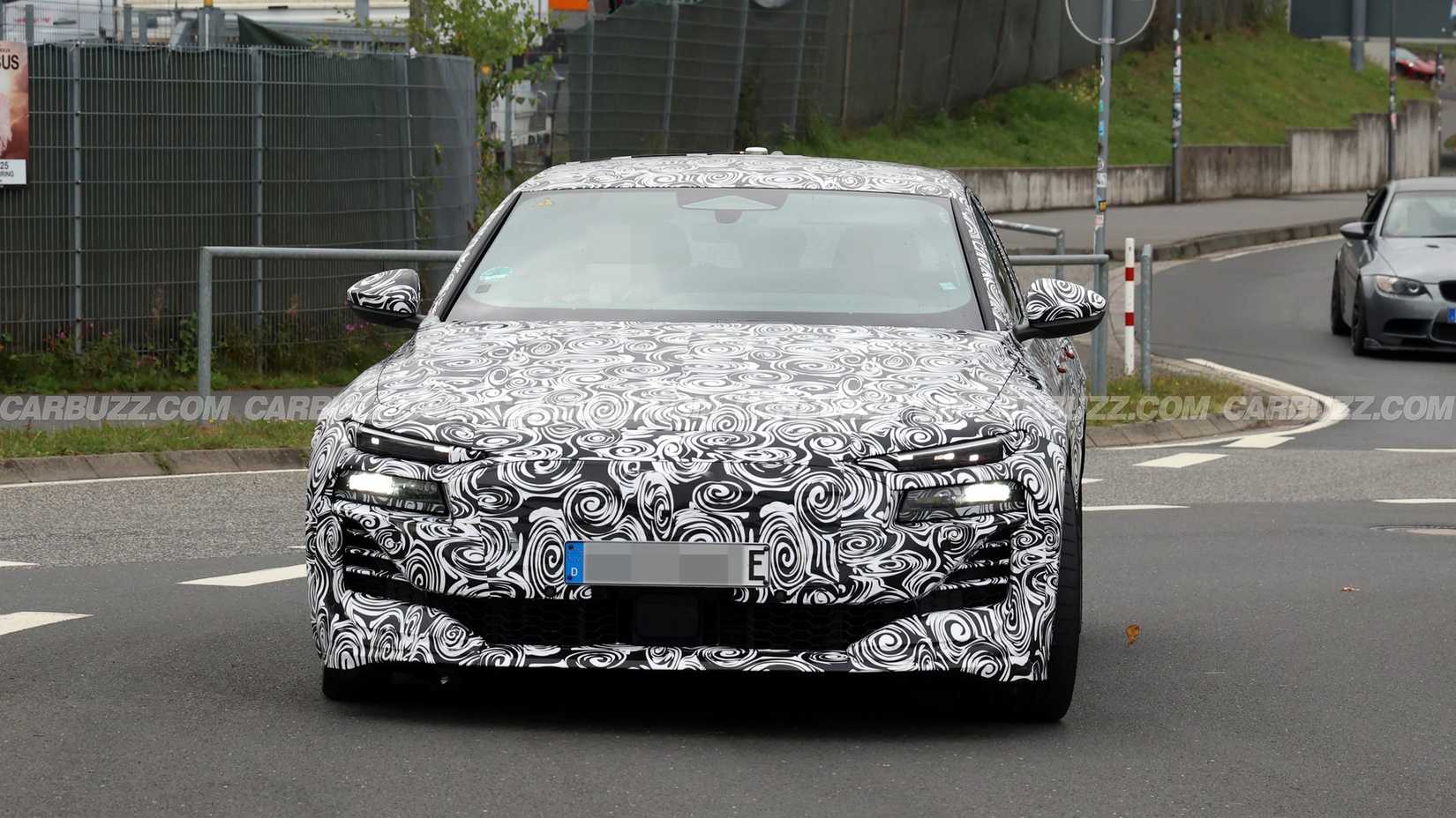 Audi RS6 Avant E-Tron новые фары и электродвигатели