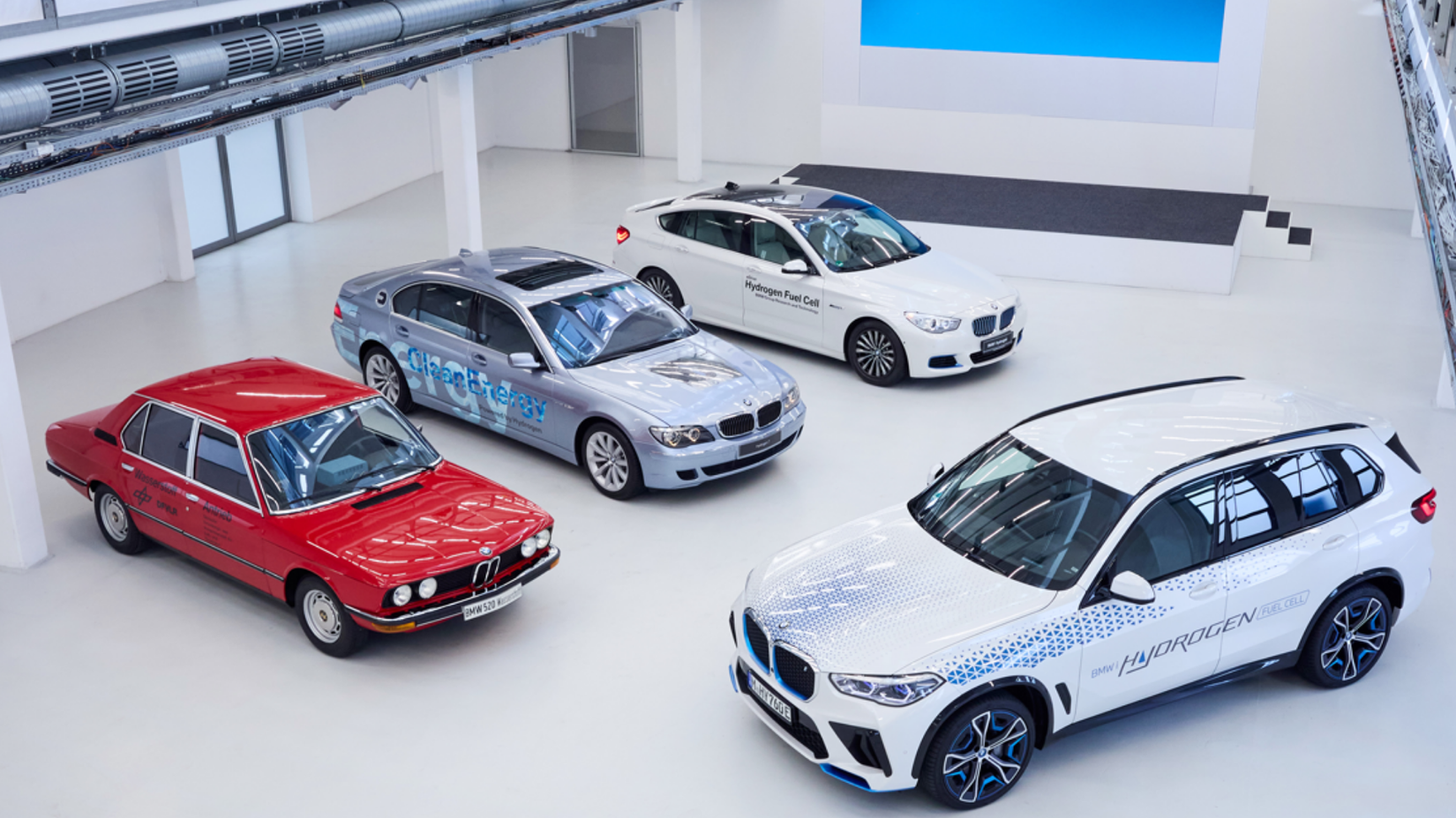 BMW запускает водородный X5 2028