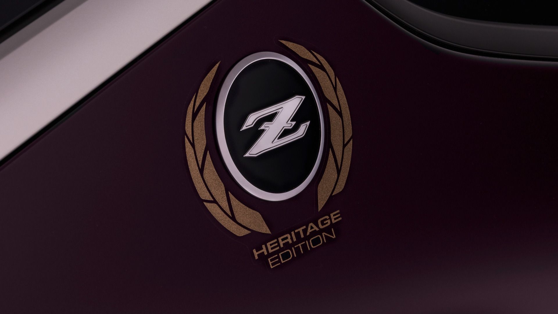Nissan Z Heritage Edition Blends 1990s 300ZX And GT-R Cues