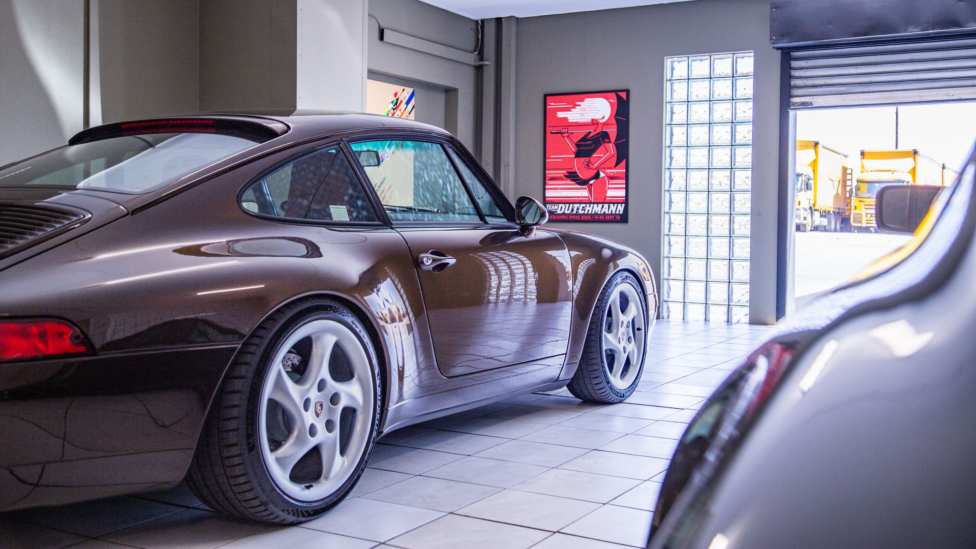Dutchmann's 993 Porsche Is A Love-Letter To The Narrow-Body 911 ...