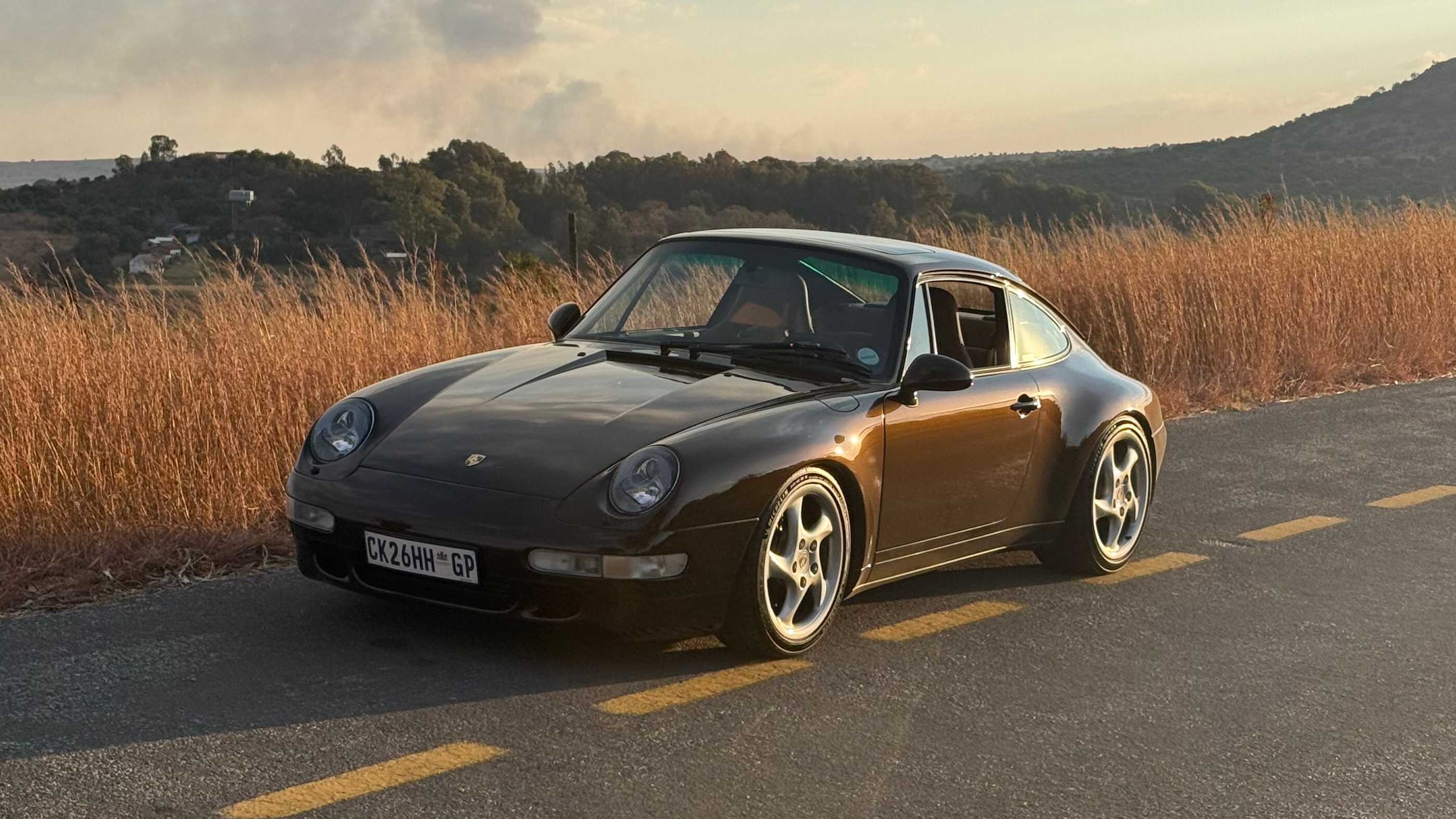 Dutchmann Dutchmann's 993 Porsche Is A Love-Letter To The Narrow-Body 911 ...