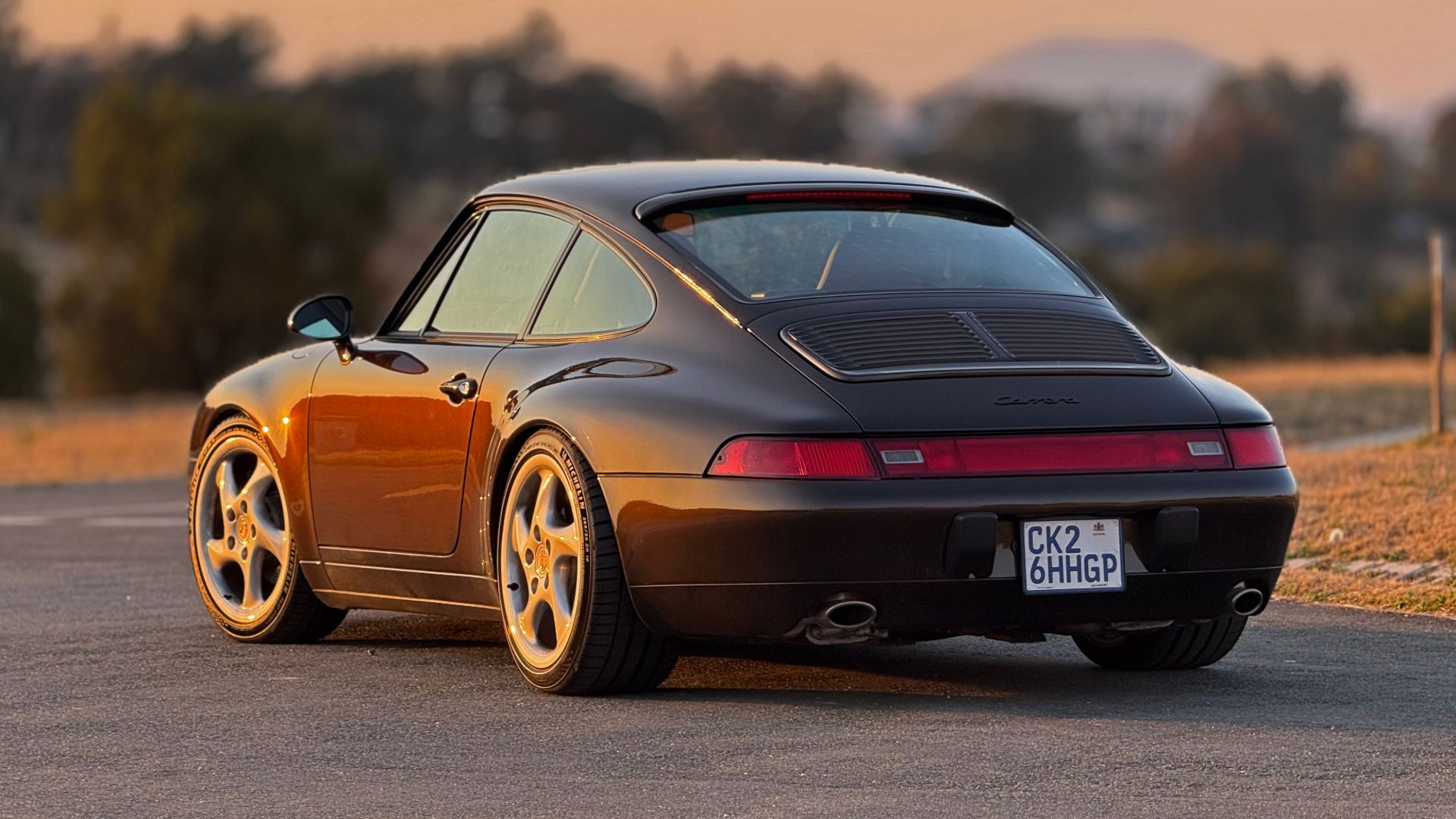 Dutchmann's 993 Porsche Is A Love-Letter To The Narrow-Body 911 ...