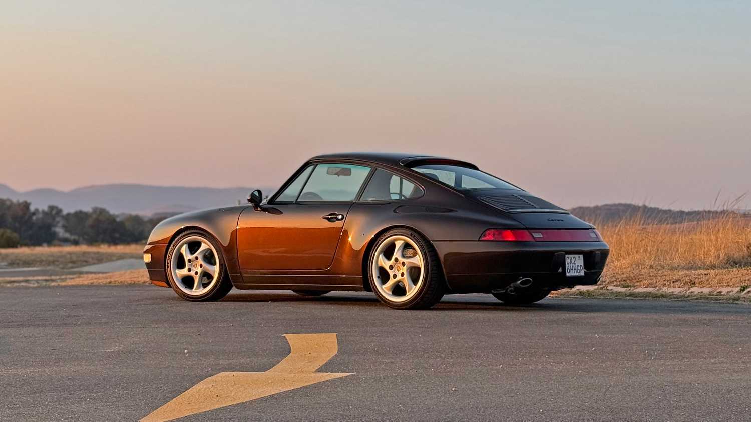 Dutchmann Dutchmann's 993 Porsche Is A Love-Letter To The Narrow-Body 911 ...