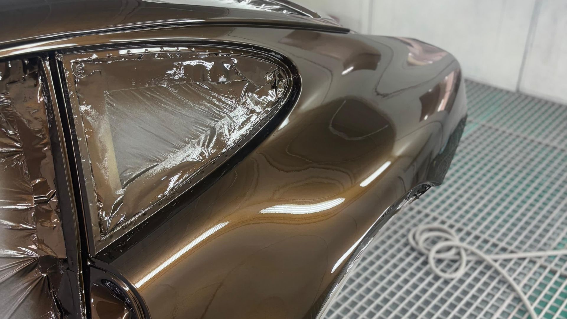 Dutchmann's 993 Porsche Is A Love-Letter To The Narrow-Body 911 ...