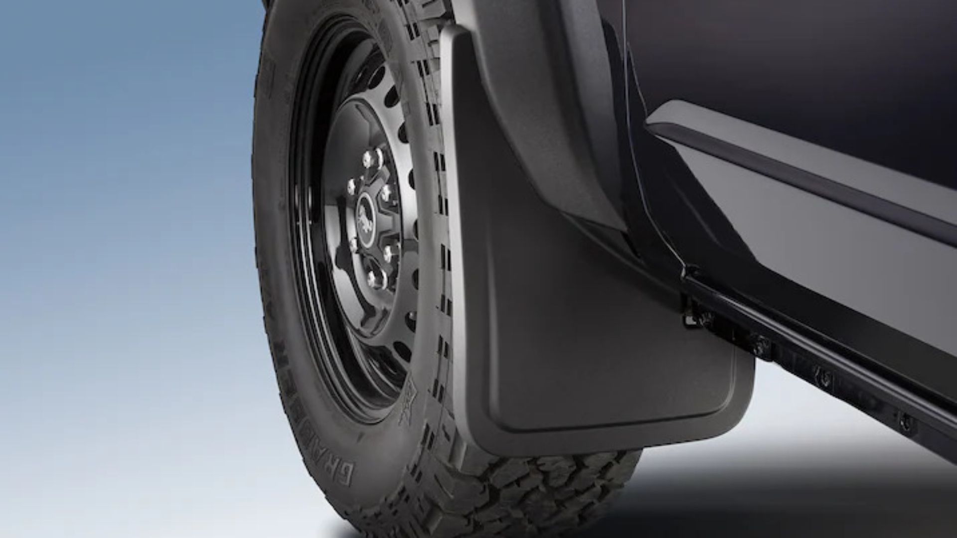 Must Have Accessories For The Ford Bronco Raptor