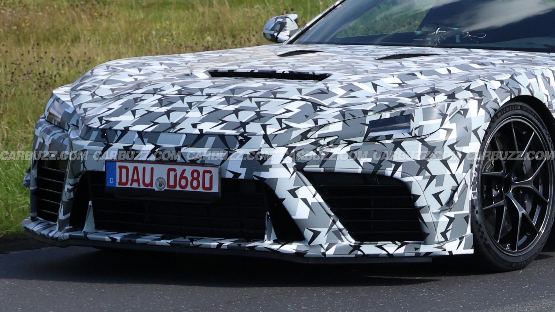 Lexus LFR Prototypes Spied On Real Roads Look Large And In-Charge