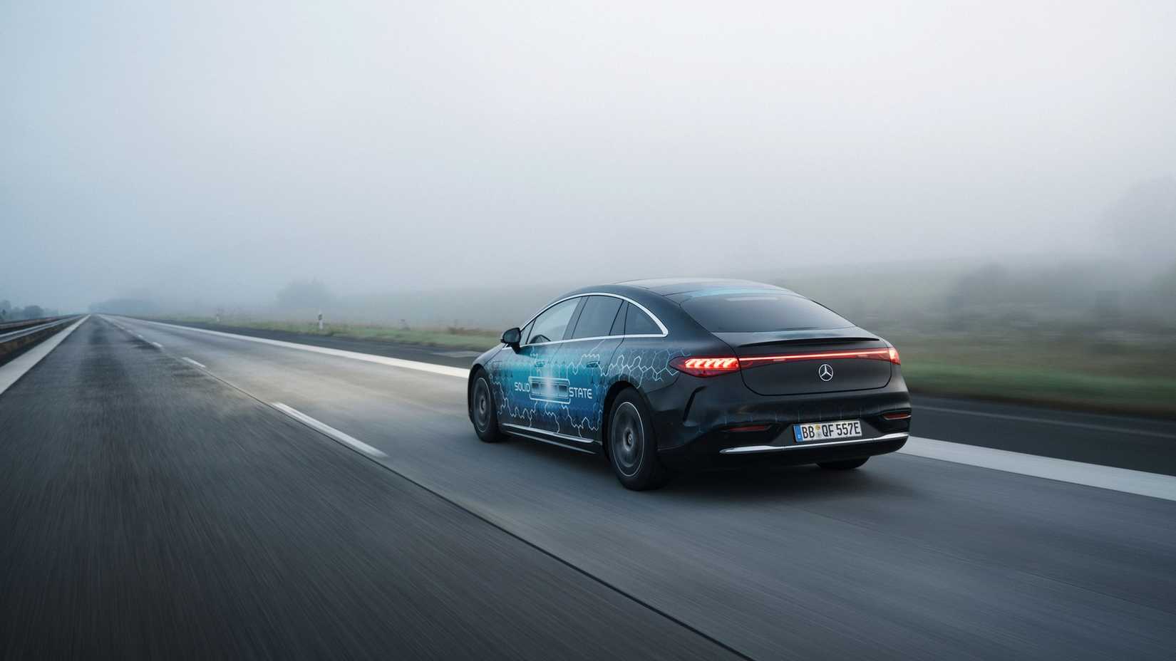 Mercedes-Benz EQS и революция в технологиях аккумуляторов