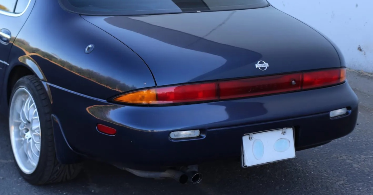 Nissan Leopard J Ferie: The Bold Experiment That Divided Opinions
