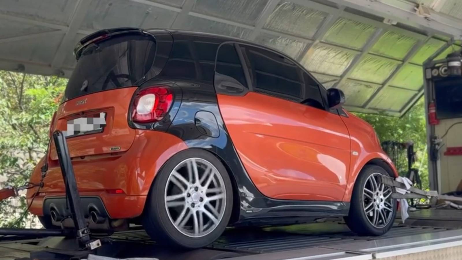 Watch: Brabus Smart Fortwo Makes A Heroic But Weak Dyno Pull
