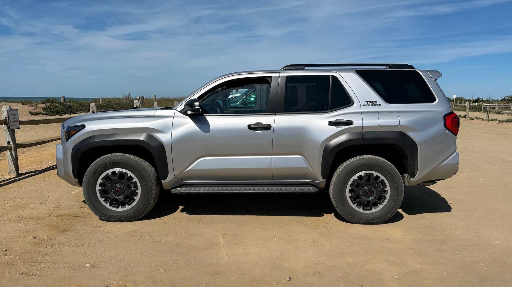 Toyota 4Runner 2025 для семейных путешествий