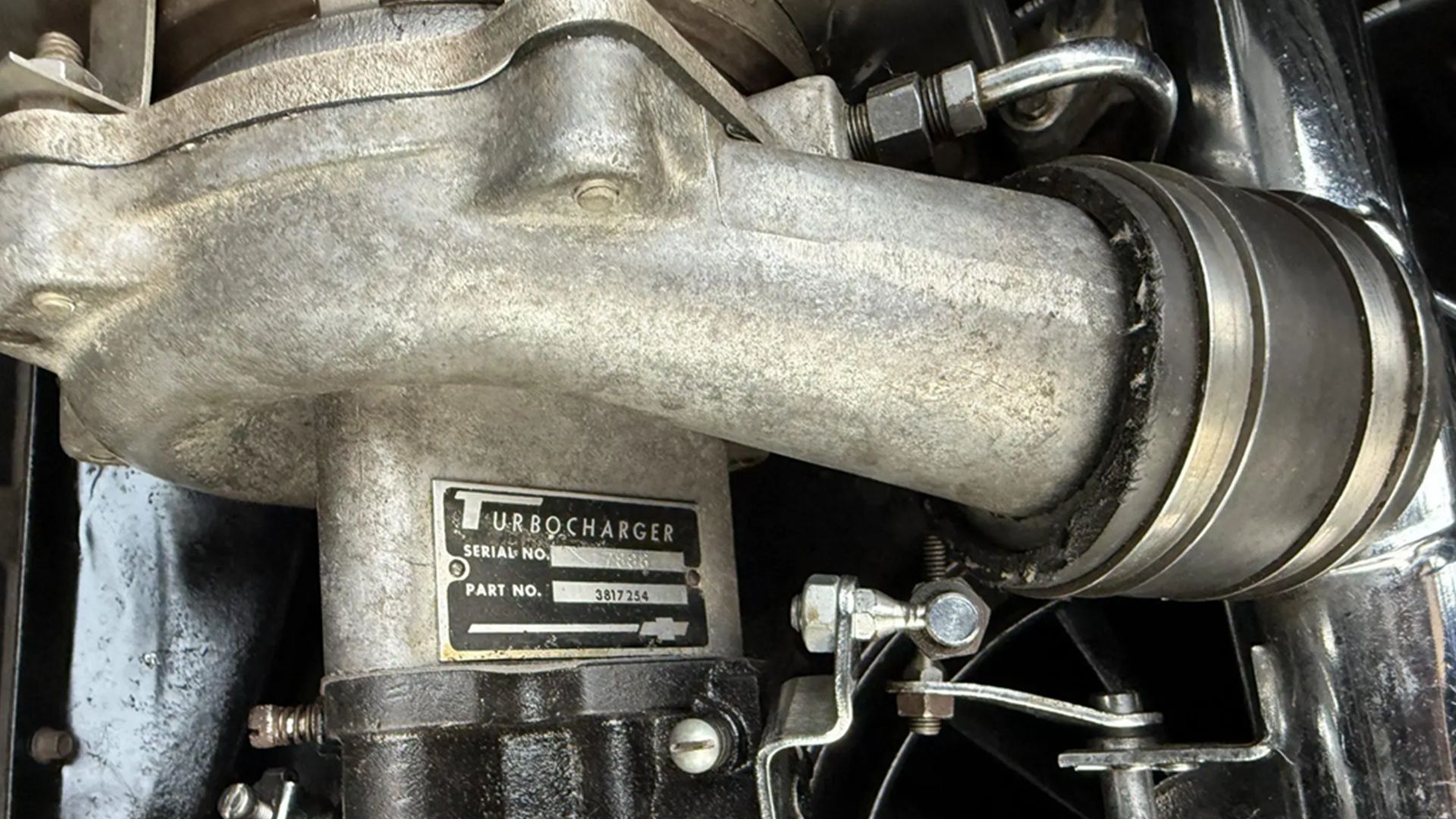 Amerykański turbodoładowany sześciocylindrowy bokser, który wyprzedził Porsche 911 Turbo o 13 lat