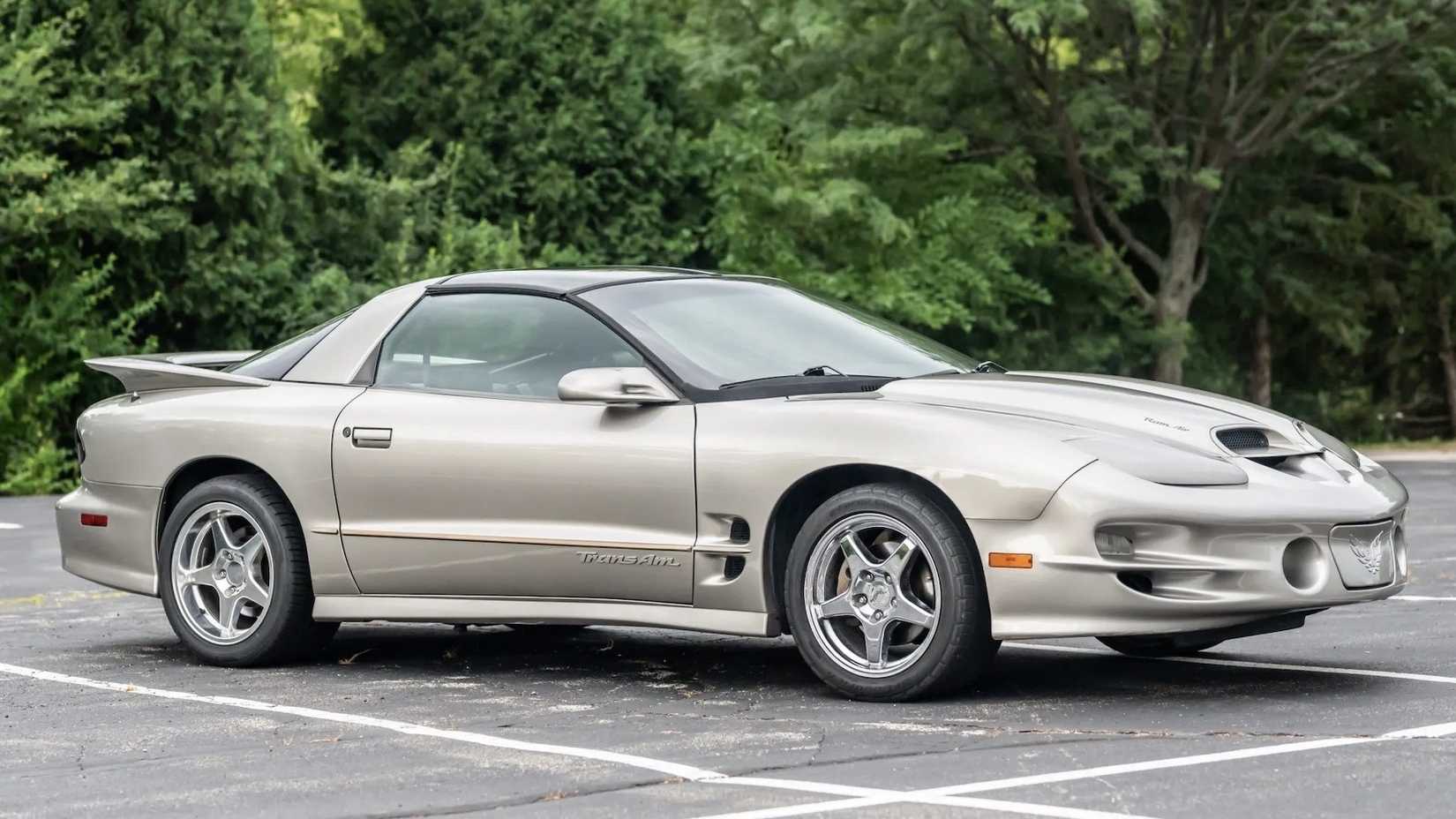 Pontiac's Final Firebird Is One Of The Most Affordable Routes To Muscle ...