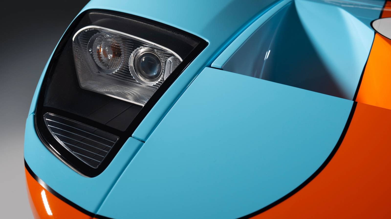 Ford GT Heritage Edition Set for $1M Auction