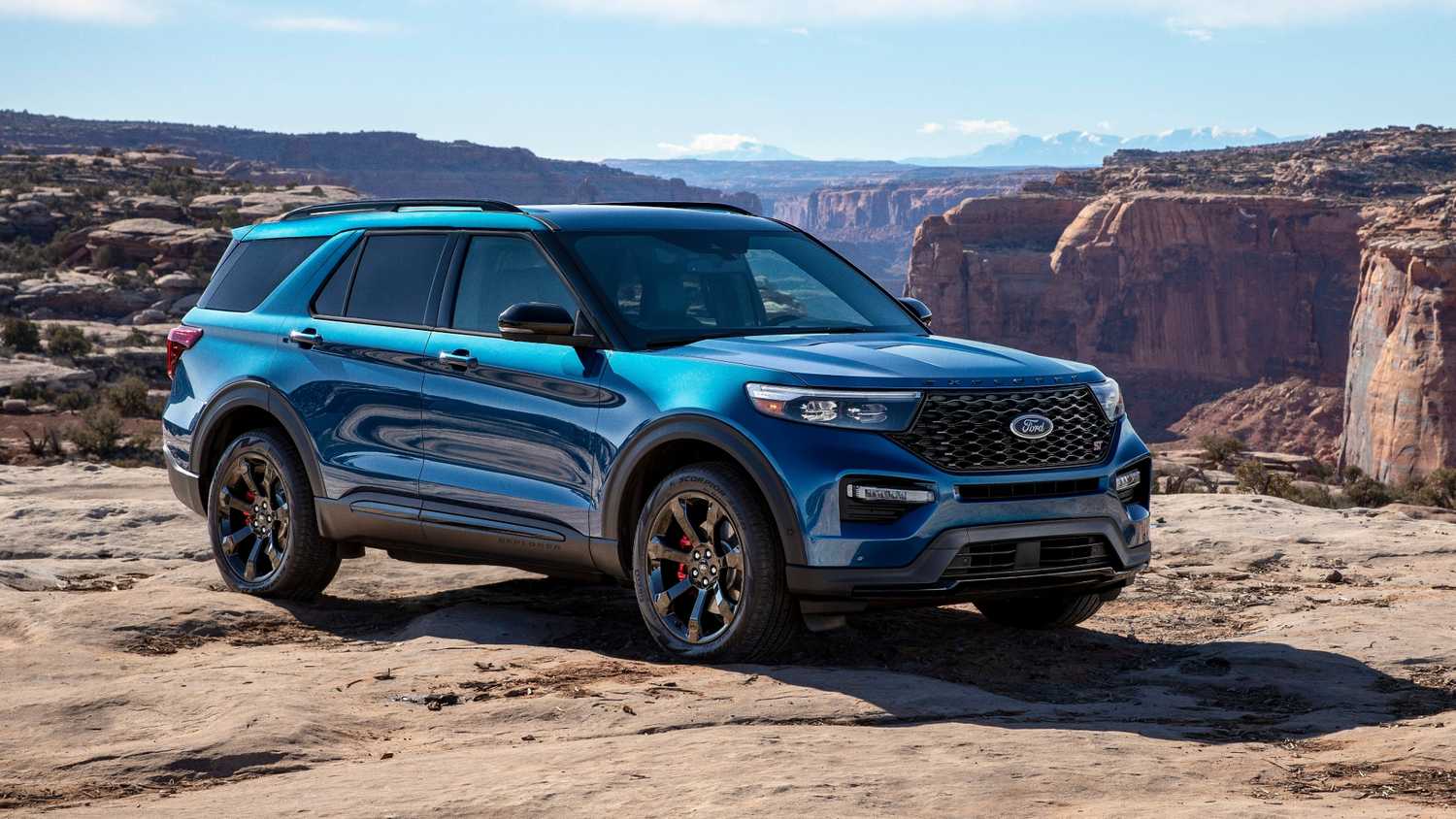 Form Explorer The 400-HP Ford Explorer ST Makes SUVs From Acura, Audi, And Genesis ...