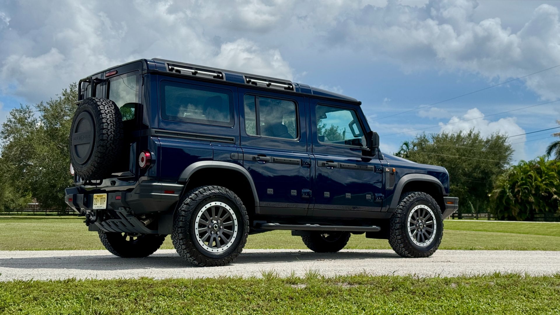 The Best Full-Size SUVs We've Tested This Year: 