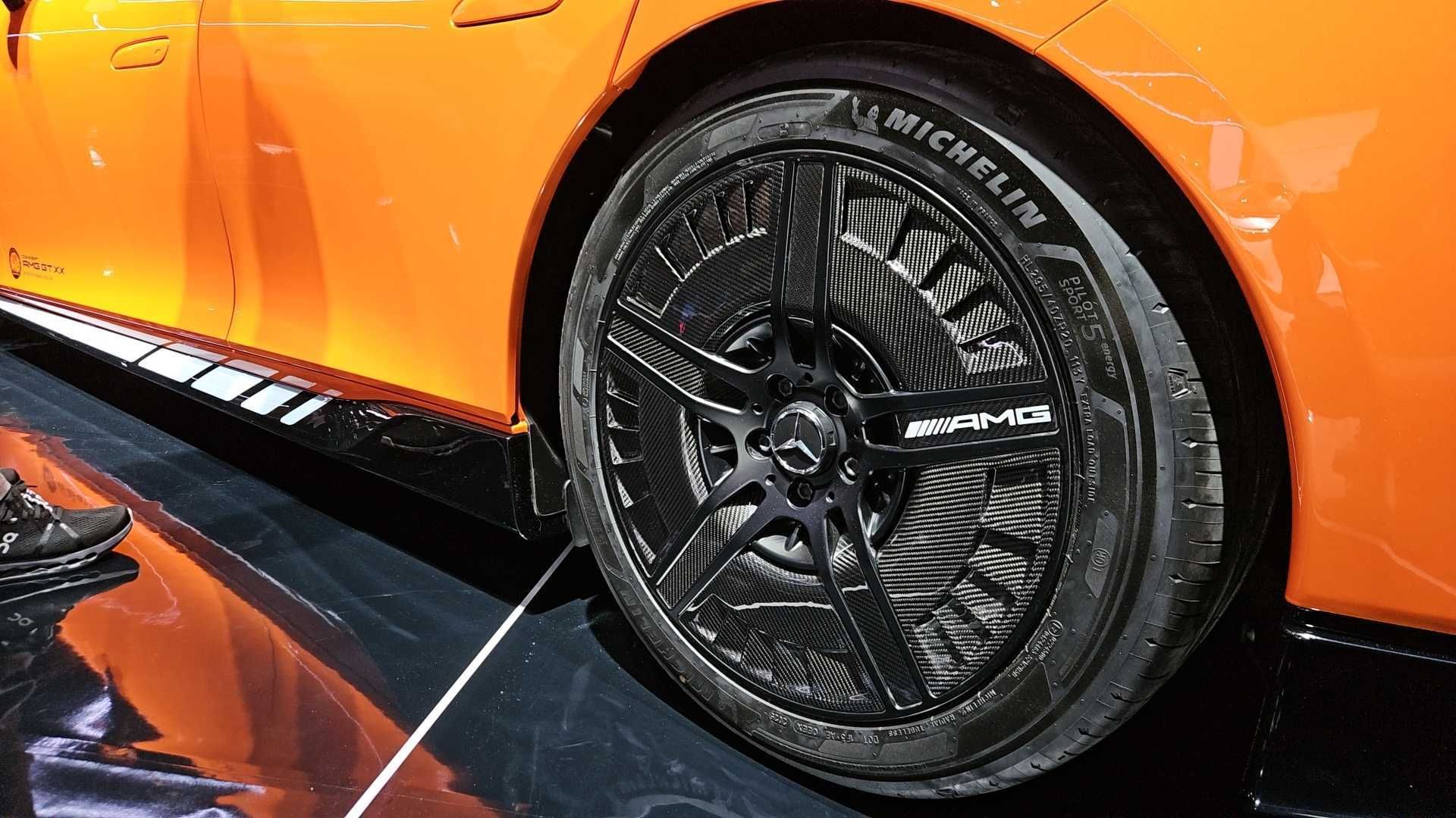 Mercedes Patents New Dual-Mode Powertrain That's Both Fast And Efficient