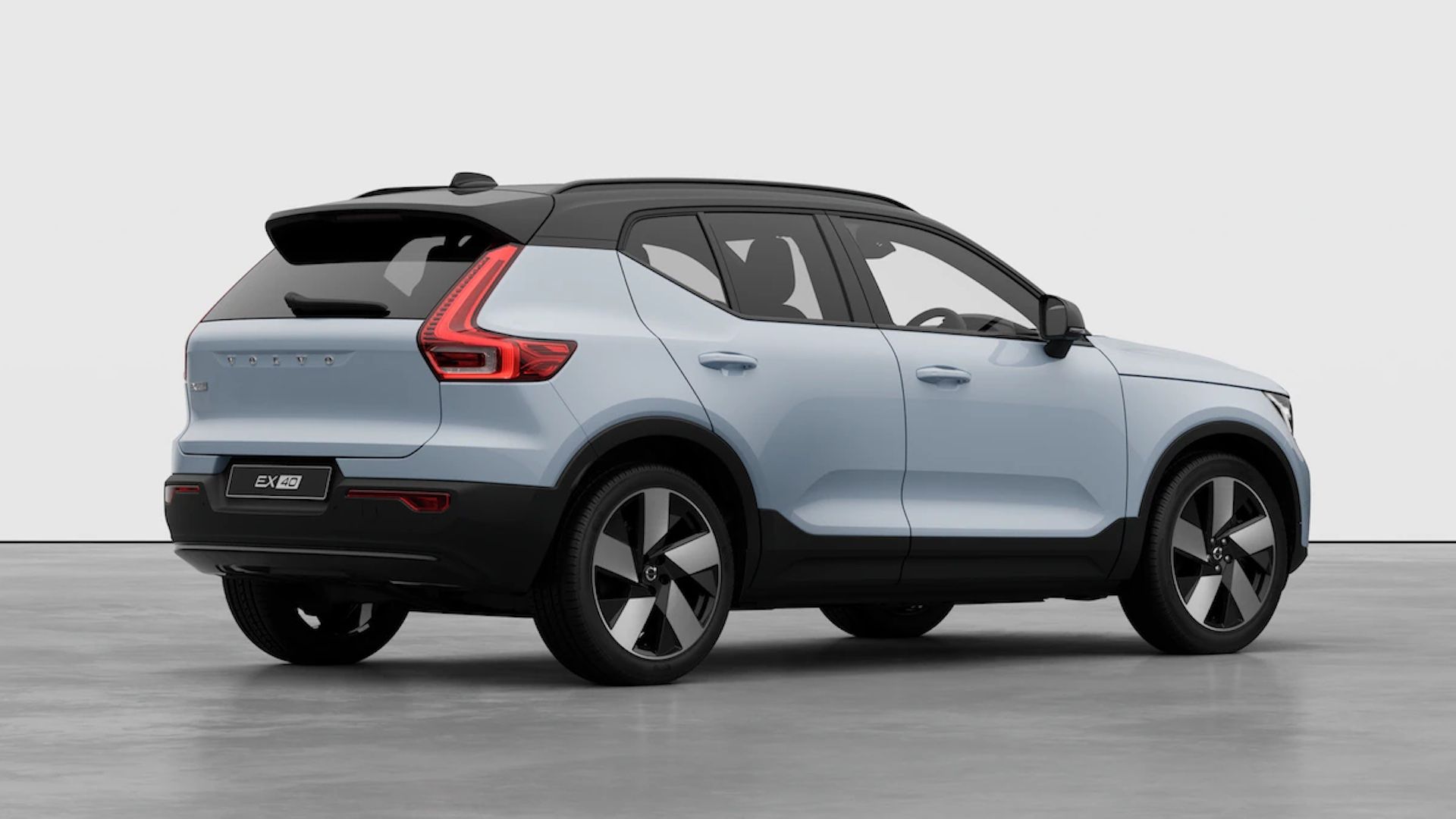 2026 Volvo EX40 Pricing, Photos & Specs