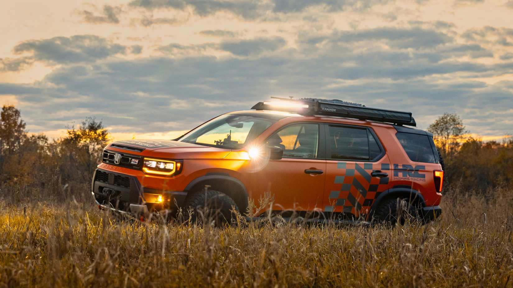 Passport Type R Honda Brings Upgraded Passport TrailSport, Civic Type R Rally Car To SEMA