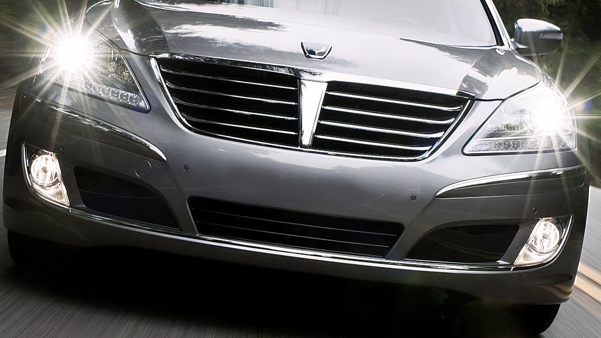 Hyundai's V8 Luxury Sedan That Thought It Could Play With The Mercedes S-Class