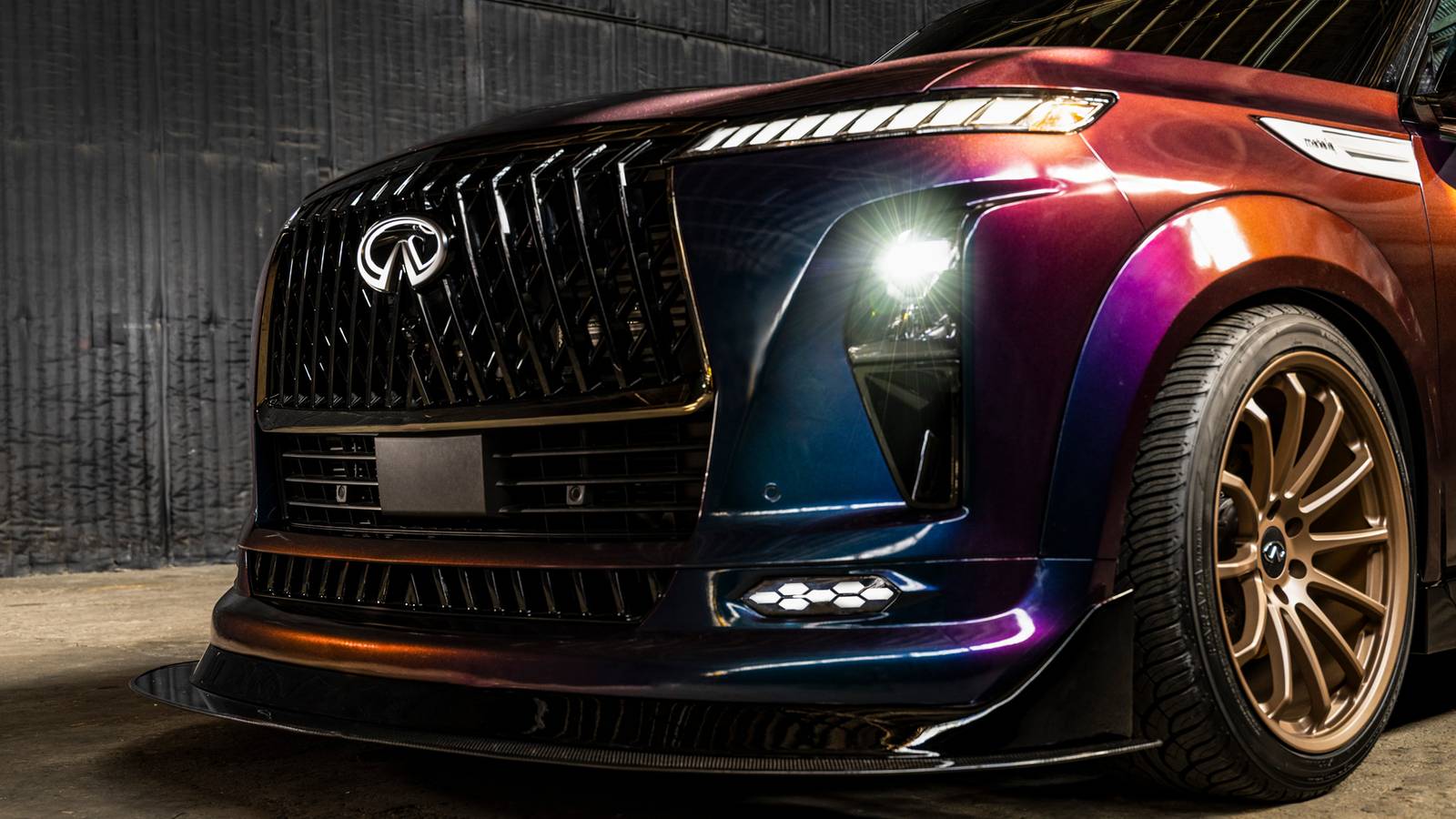 Infinity R8884 Infiniti Is On The Edge Of A Performance Breakthrough