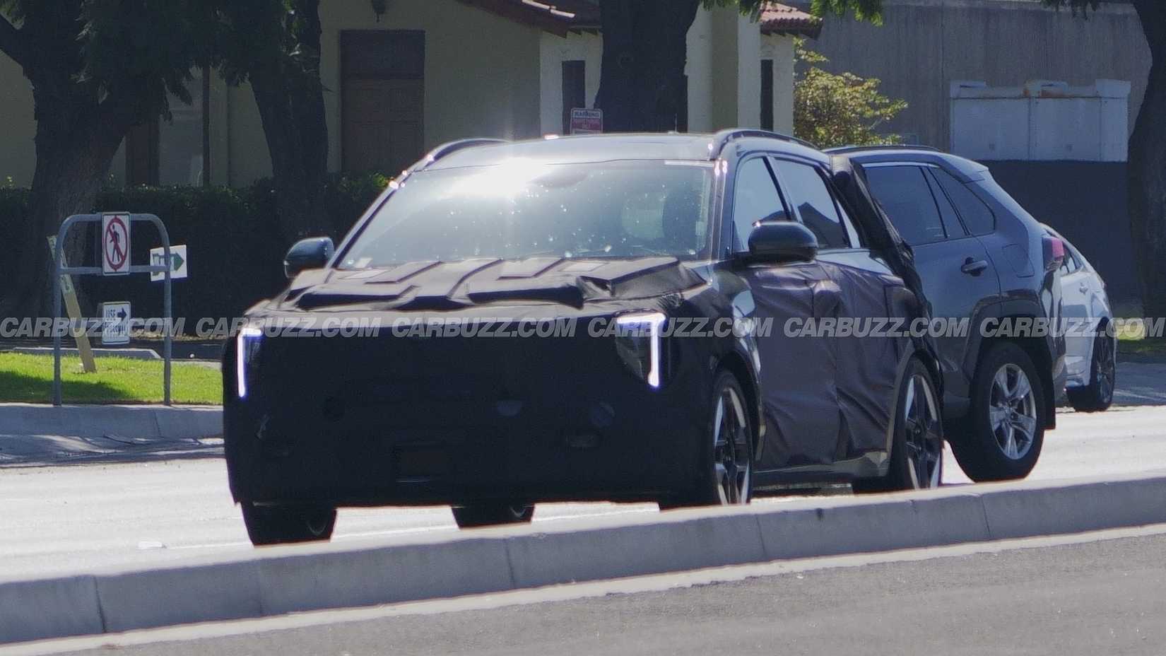 Kia Niro Spy Photos (7)