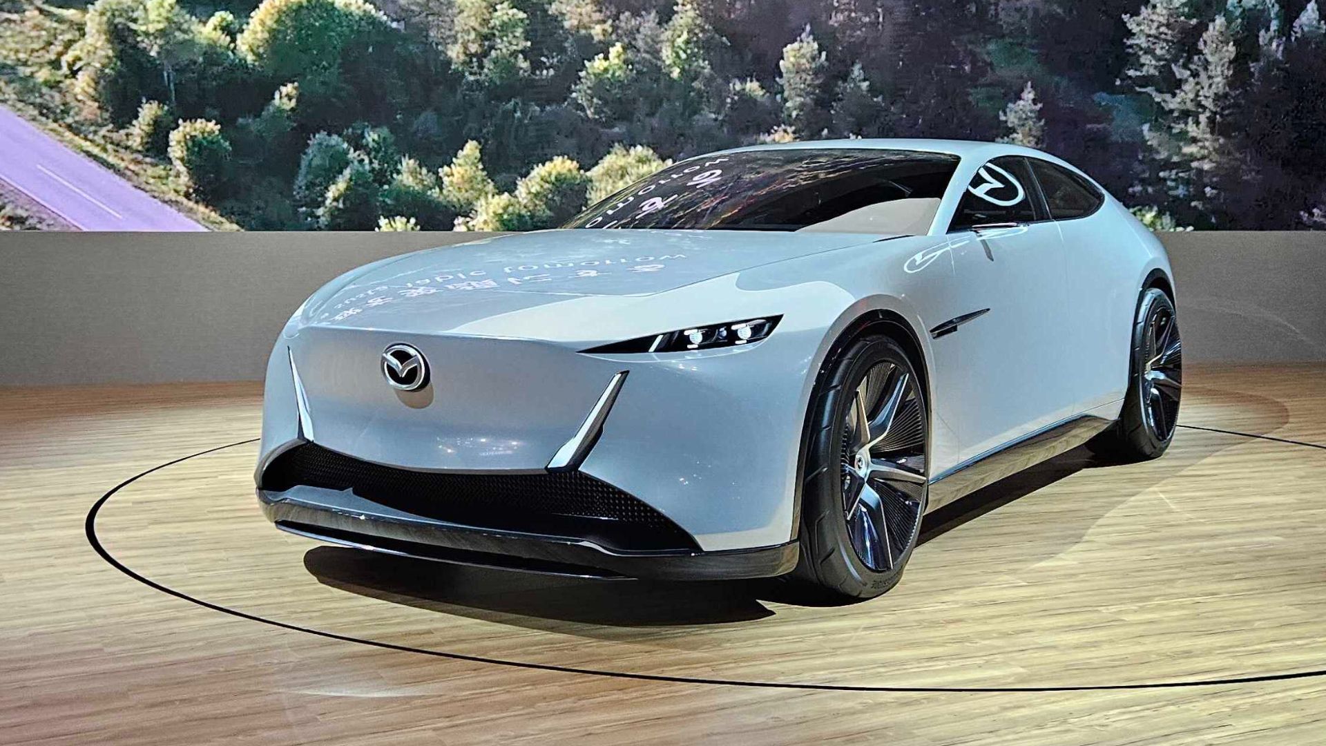 ★マツダ RX-vision VISION-COUPE 6台セット★ Mazda Vision X-Coupe Is A Stunning Turbocharged Rotary Hybrid Sedan