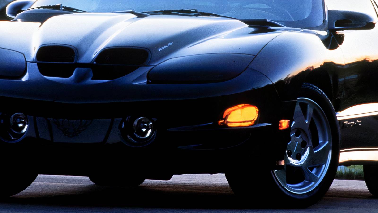 The Final Pontiac Firebird Is A Rare Car Most Enthusiasts Can Afford