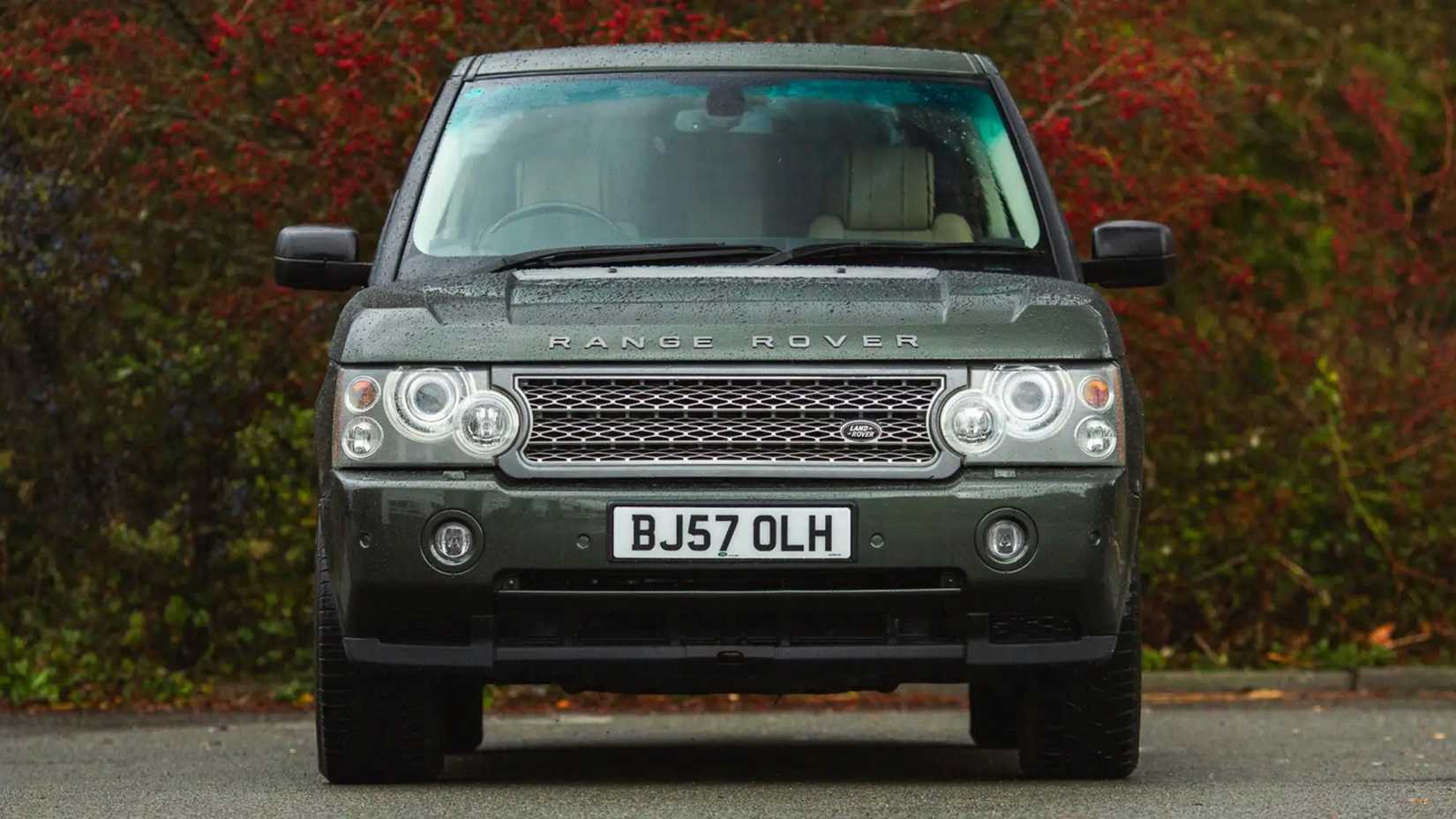 Range Rover Once Owned By Queen Elizabeth Is Headed To Auction
